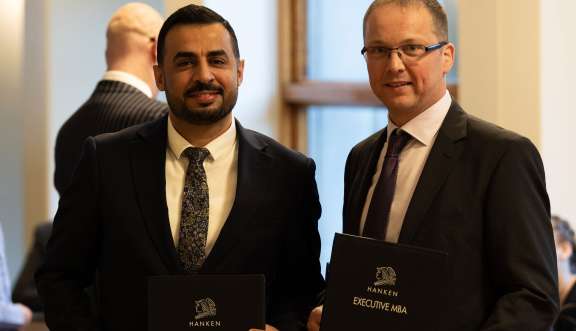 Take your skills to the next level with an EMBA degree