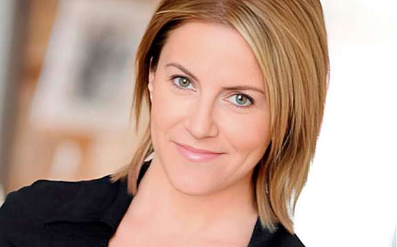 Lola Martínez