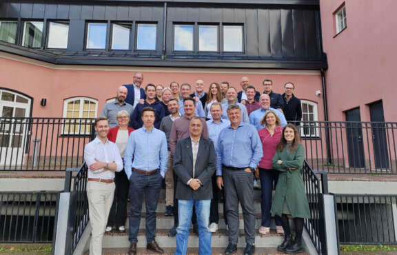 Building one leadership culture across borders - How Mirka aligned leaders in a changing global organisation