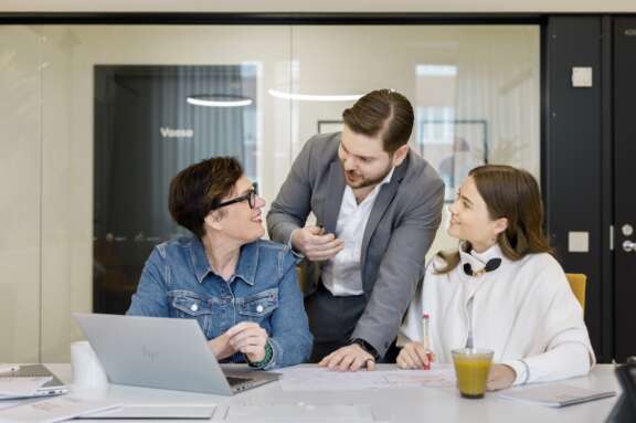 Leadership and executive development hanken sse