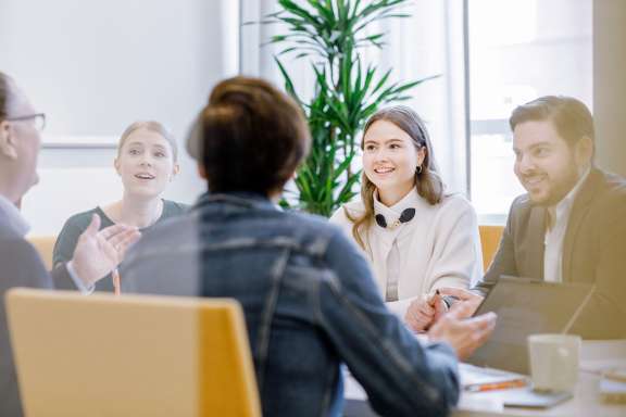Group and team coaching