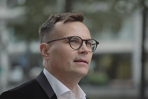 Strateginen uudistuminen edellyttää inhimillistä lähestymistapaa johtamiseen